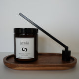 Charola y apagavelas negro